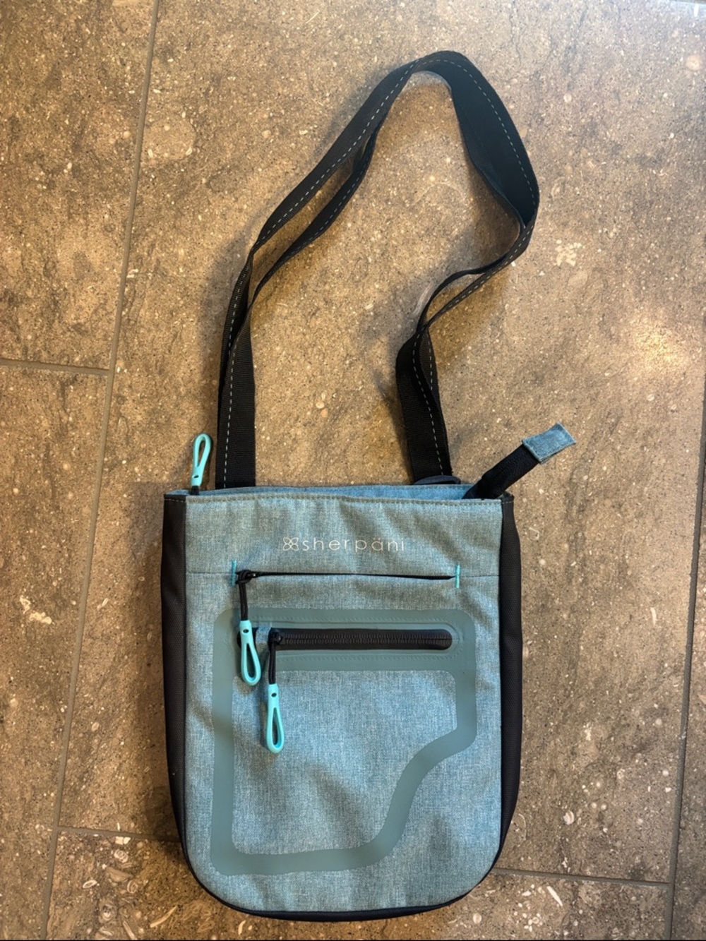 Sherpani Lima crossbody, teal and black